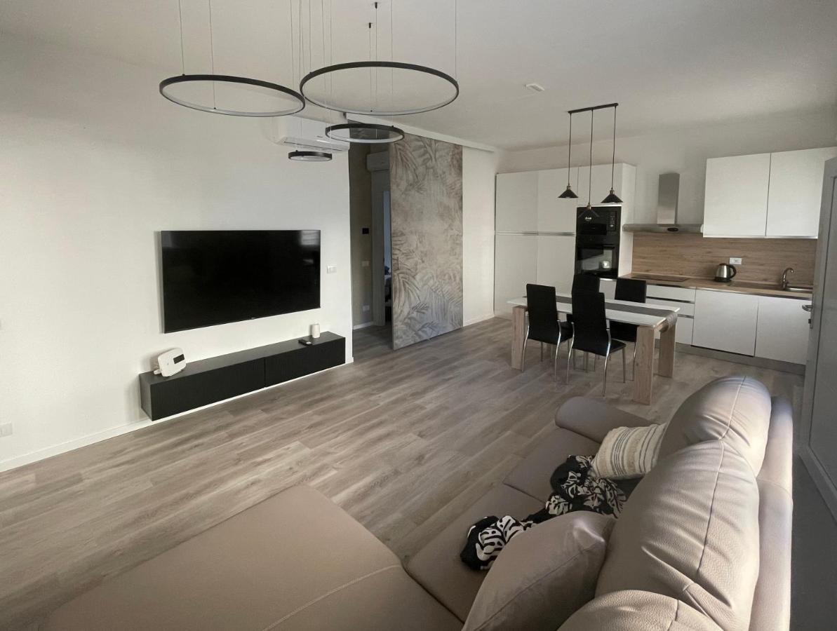 Gigi House Appartamento Piazza Mazzini 300M Dal Mare Lido di Jesolo Esterno foto